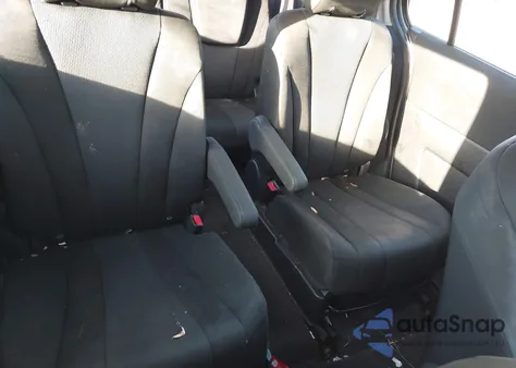 2013 Mazda Mazda5 Sport z USA, uszkodzony, nr VIN JM1CW2BL4D0147474